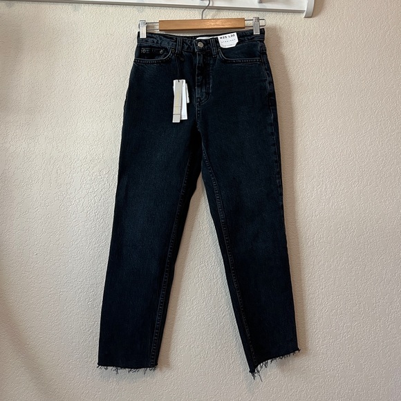 Topshop Denim - NWT TOPSHOP cropped length jeans 25